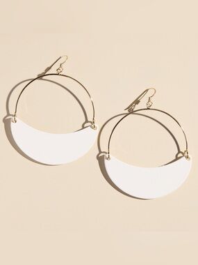 Nickel And Suede White Aster Leather Hoop Earrings
